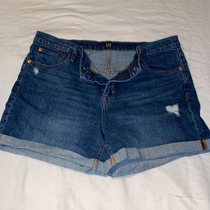 Mid rise denim shorts